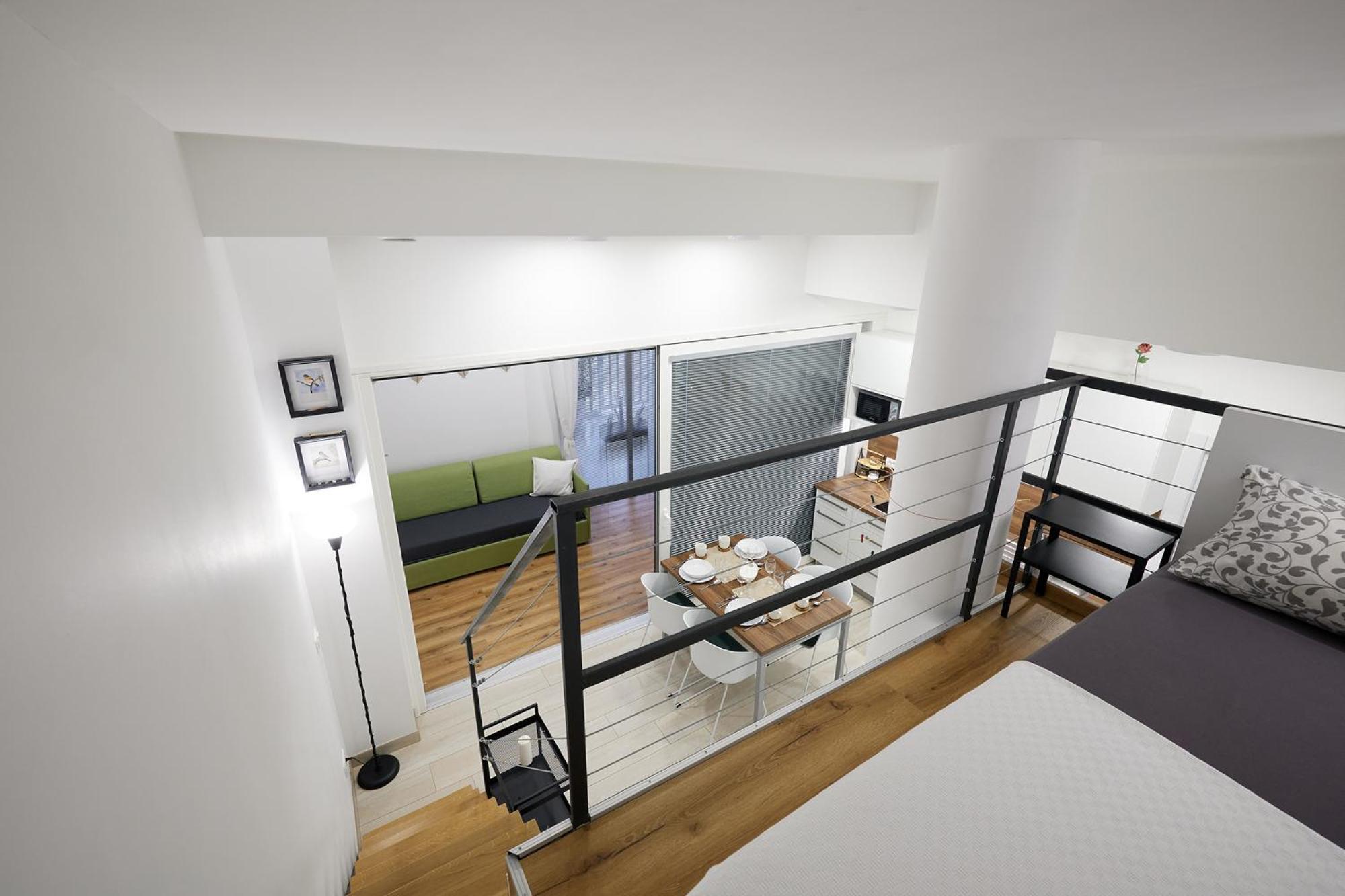Apartments Smreka كْرانْيِسكا غورا الغرفة الصورة